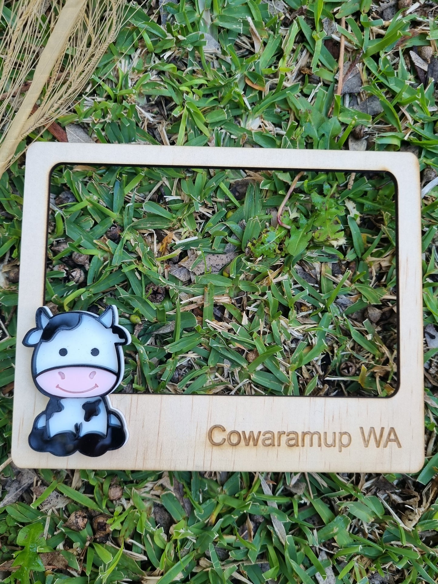 Souvenir Cow Design